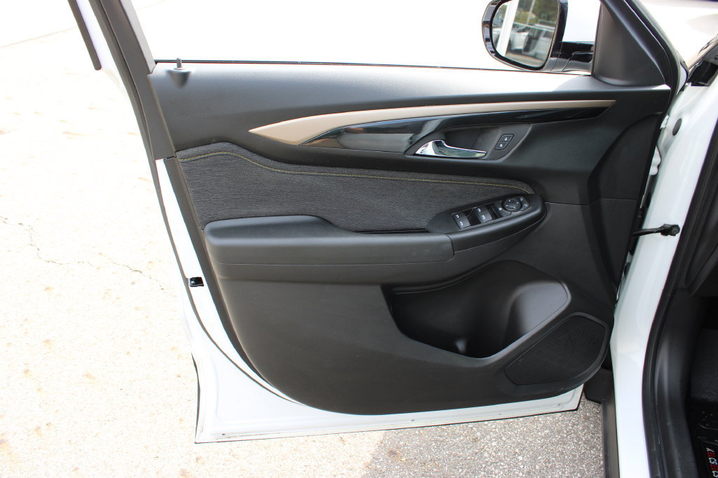 Used 2024 Chevrolet TrailBlazer ACTIV AWD/4WD image 7