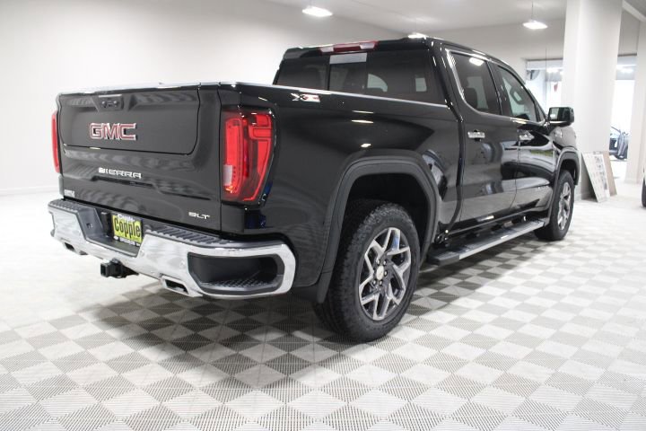 New 2026 GMC Sierra 1500 SLT w/ SLT Premium Plus Package image 11