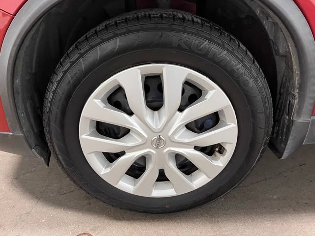 Used 2016 Nissan Rogue S image 28