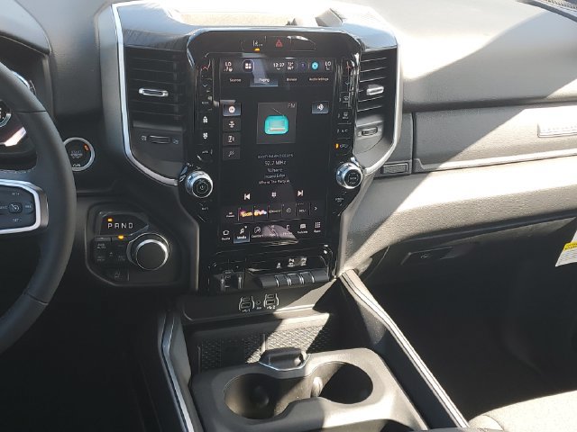 New 2026 RAM 1500 Big Horn AWD/4WD image 14