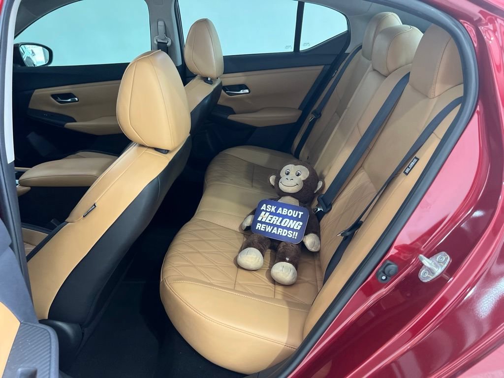 Used 2022 Nissan Sentra SV w/ SV Premium Package FWD image 22