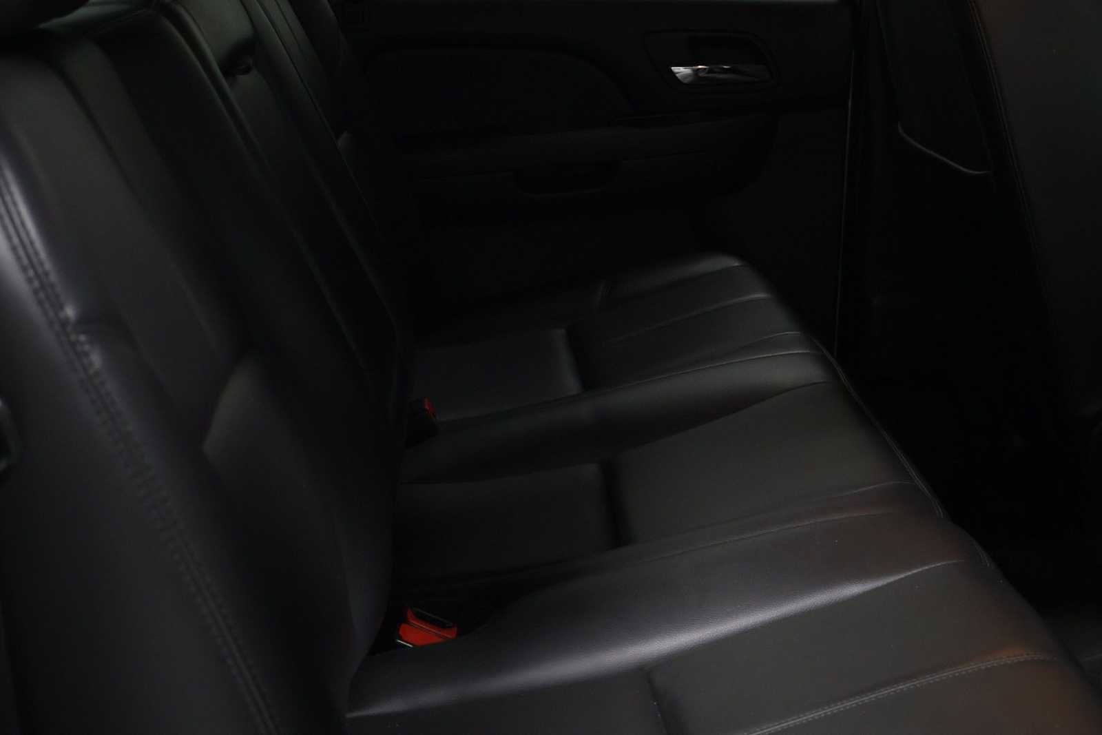 Used 2010 GMC Sierra 1500 SLT AWD/4WD image 32