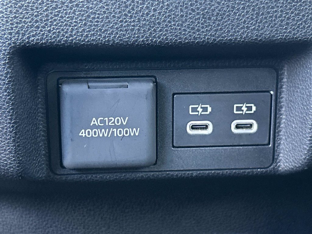 Used 2024 Toyota Tacoma TRD Sport w/ TRD Sport Upgrade Package RWD image 18