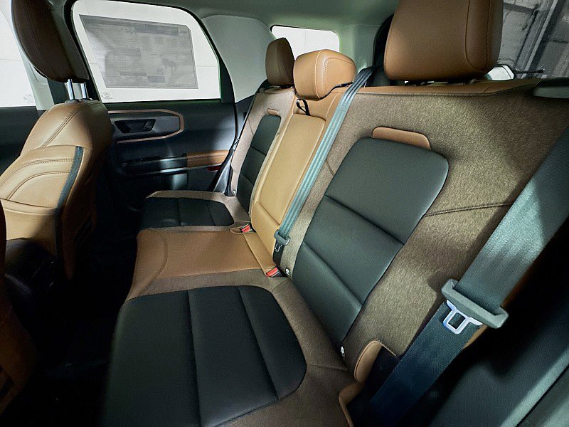 New 2025 Ford Bronco Sport Outer Banks w/ Sasquatch Outer Banks Package AWD/4WD image 24