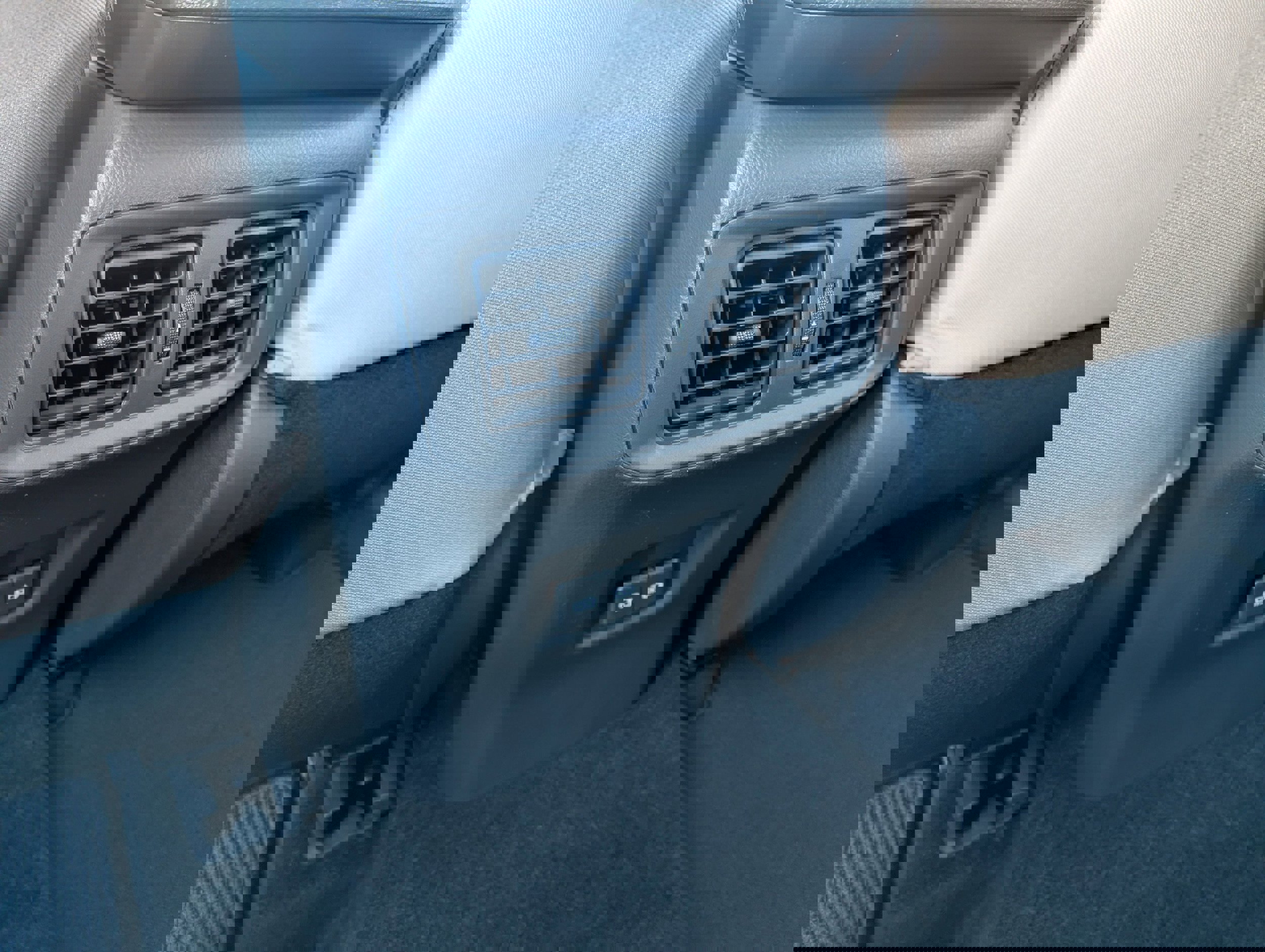 New 2025 Toyota RAV4 XLE image 25