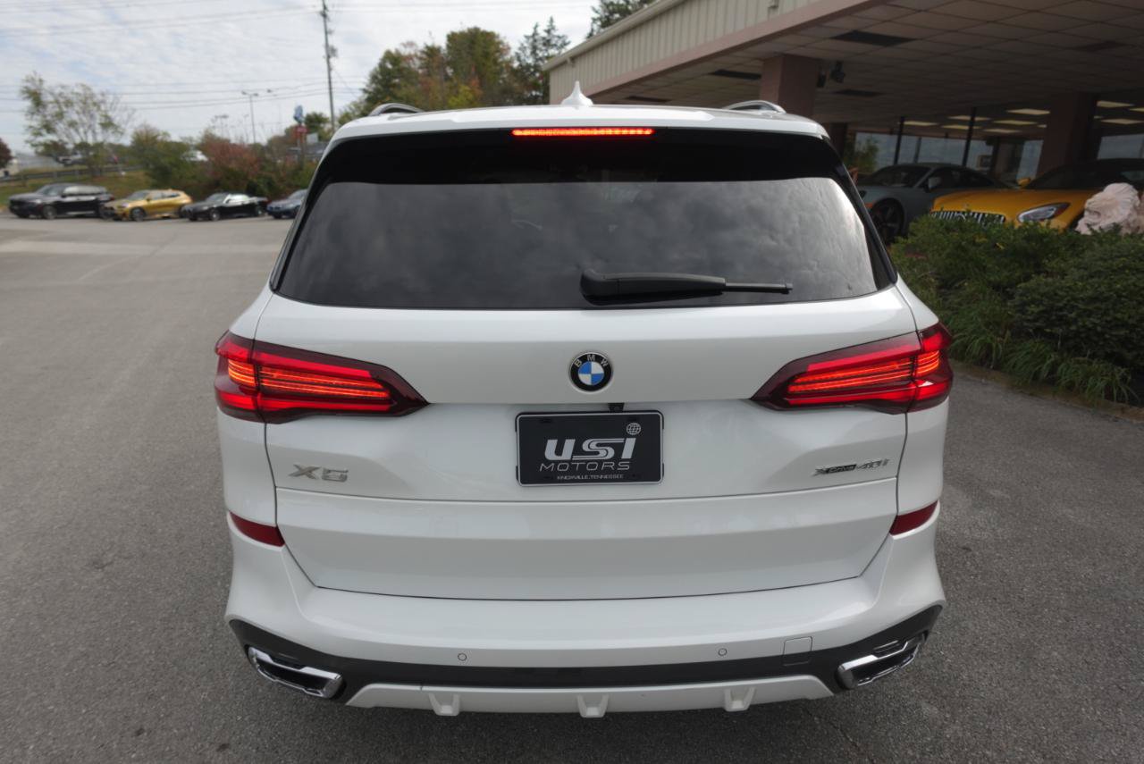 Used 2022 BMW X5 xDrive40i w/ M Sport Package AWD/4WD image 3