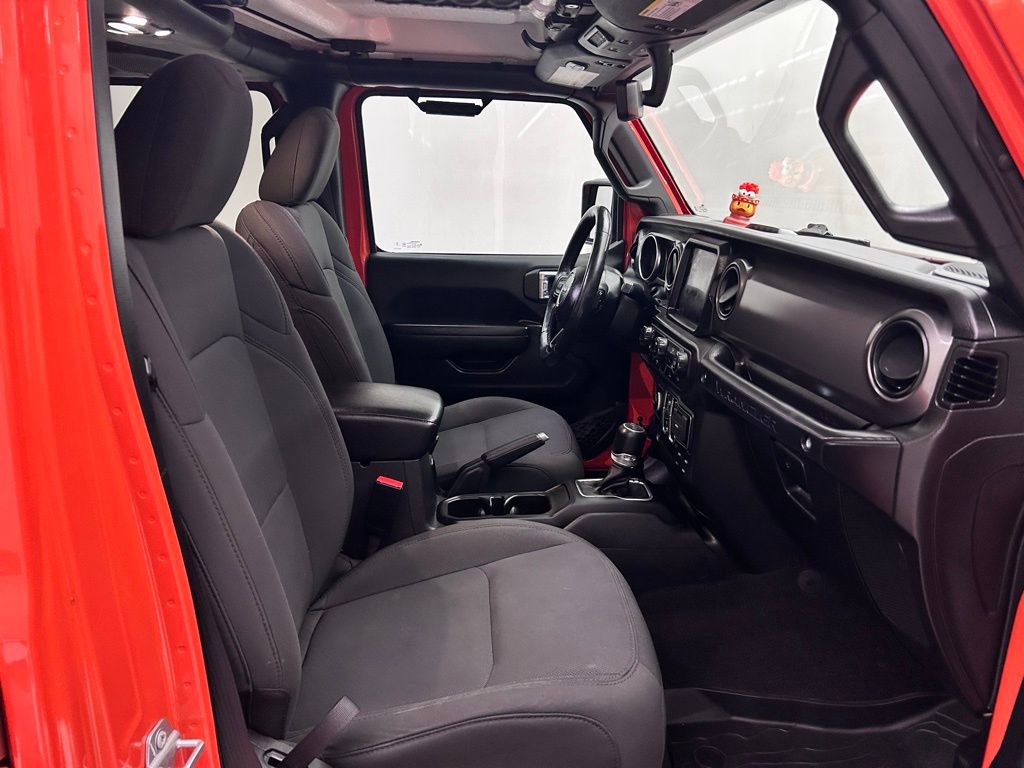 Certified 2023 Jeep Wrangler Unlimited w/ Cold Weather Group image 17