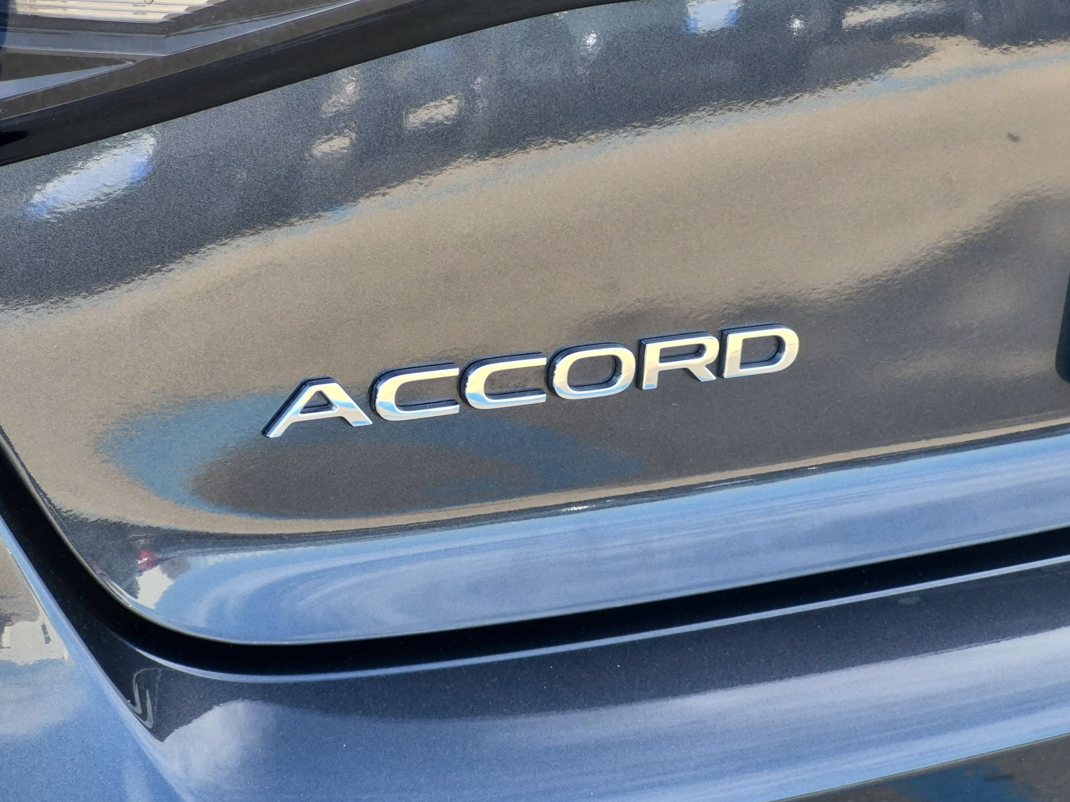 Certified 2025 Honda Accord Touring image 29