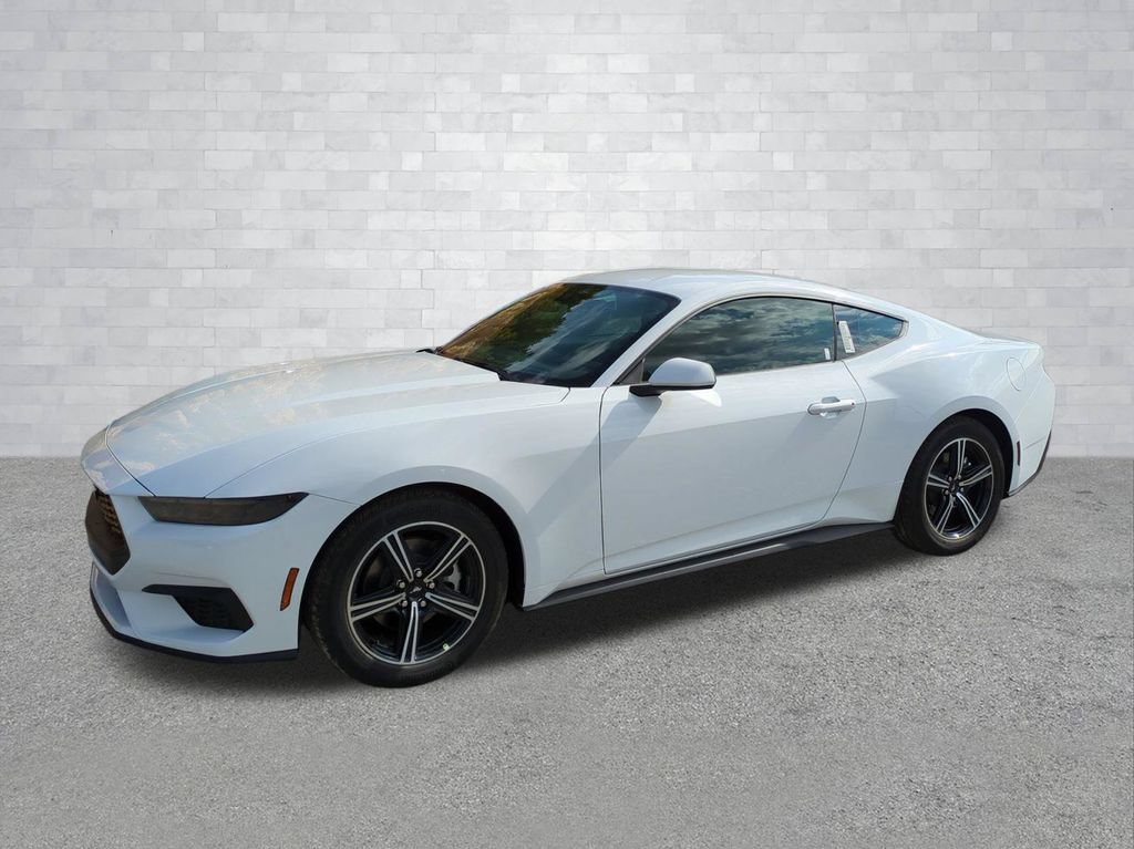 Used 2025 Ford Mustang Coupe RWD image 10