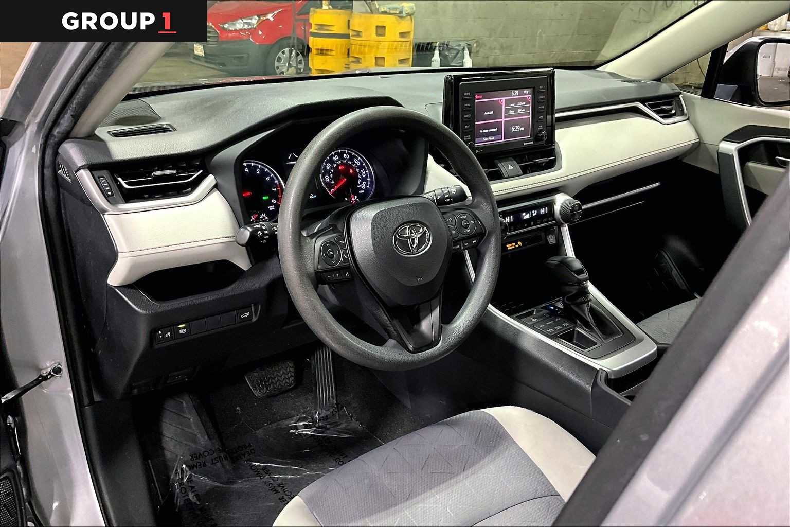 Certified 2020 Toyota RAV4 XLE w/ Convenience Package image 18