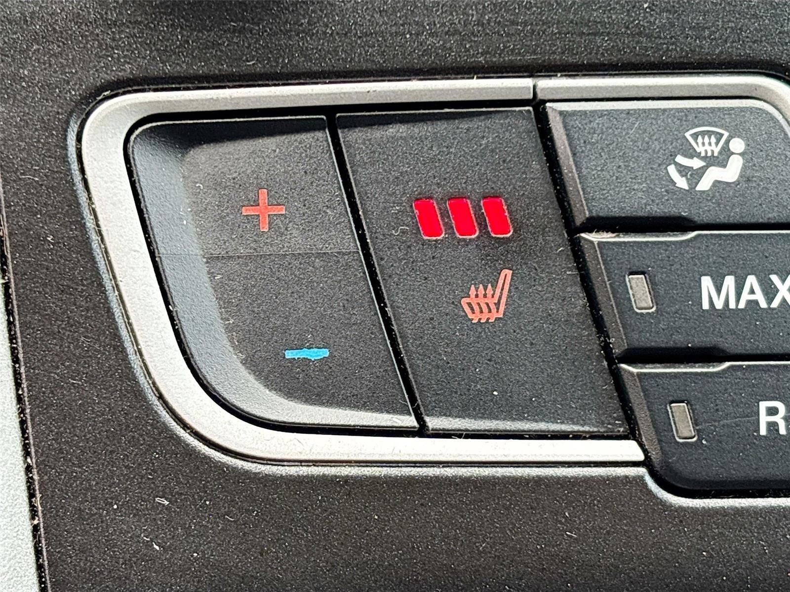 Used 2019 Ford Fusion SEL FWD image 19