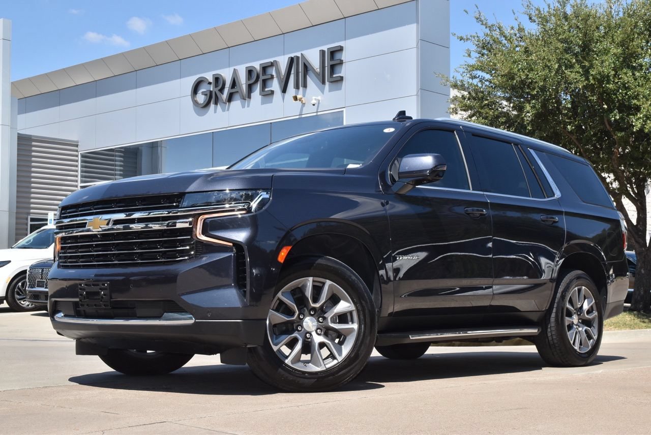 Used 2023 Chevrolet Tahoe LT w/ Luxury Package AWD/4WD image 2