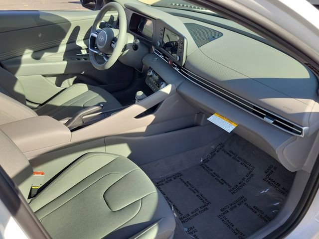 New 2026 Hyundai Elantra Sport image 18