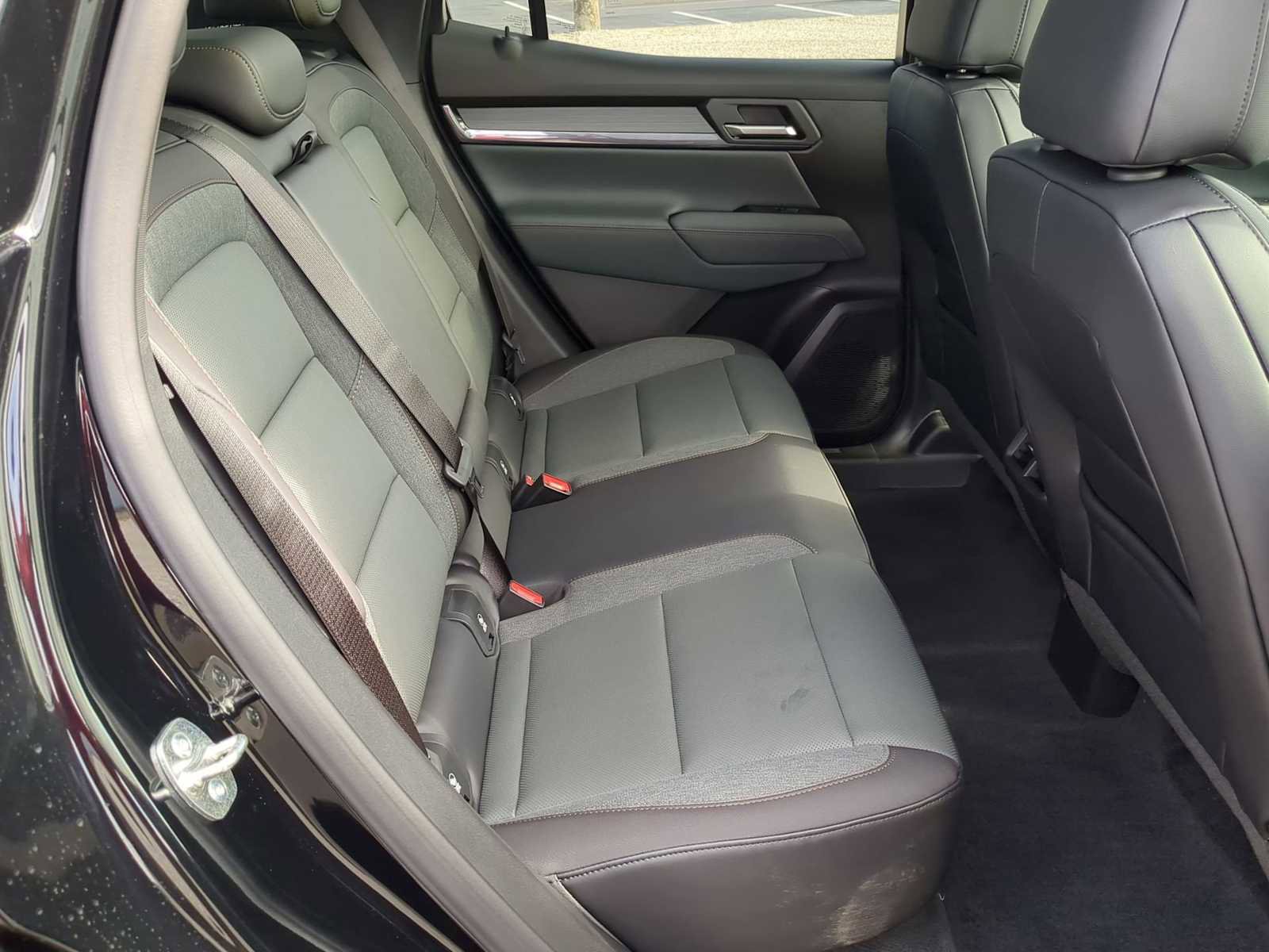 New 2026 GMC Terrain AT4 w/ Convenience Package III image 28