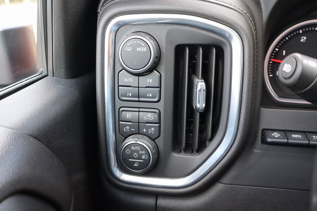 Used 2021 Chevrolet Silverado 3500 LTZ w/ LTZ Convenience Package image 7