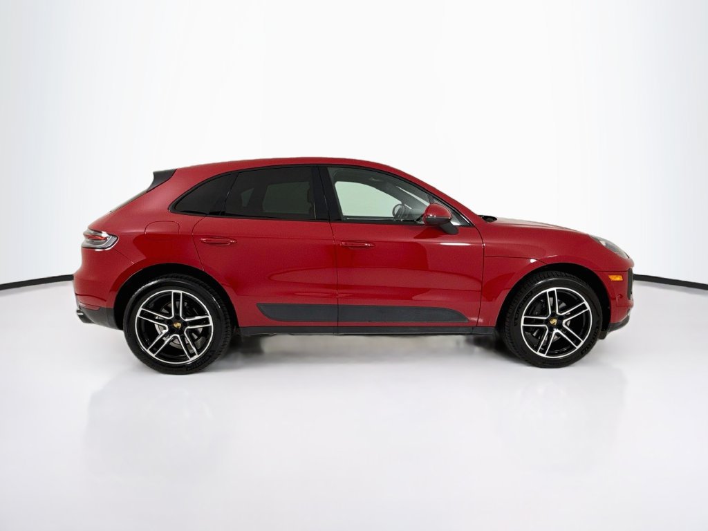Certified 2020 Porsche Macan AWD/4WD image 8