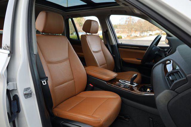 Used 2016 BMW X3 xDrive28i AWD/4WD image 23