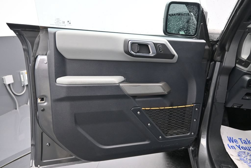 Used 2023 Ford Bronco Badlands w/ Sasquatch Package AWD/4WD image 4