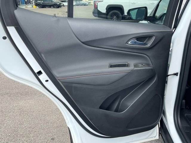 Certified 2022 Chevrolet Equinox RS w/ LPO, Floor Liner Package image 21