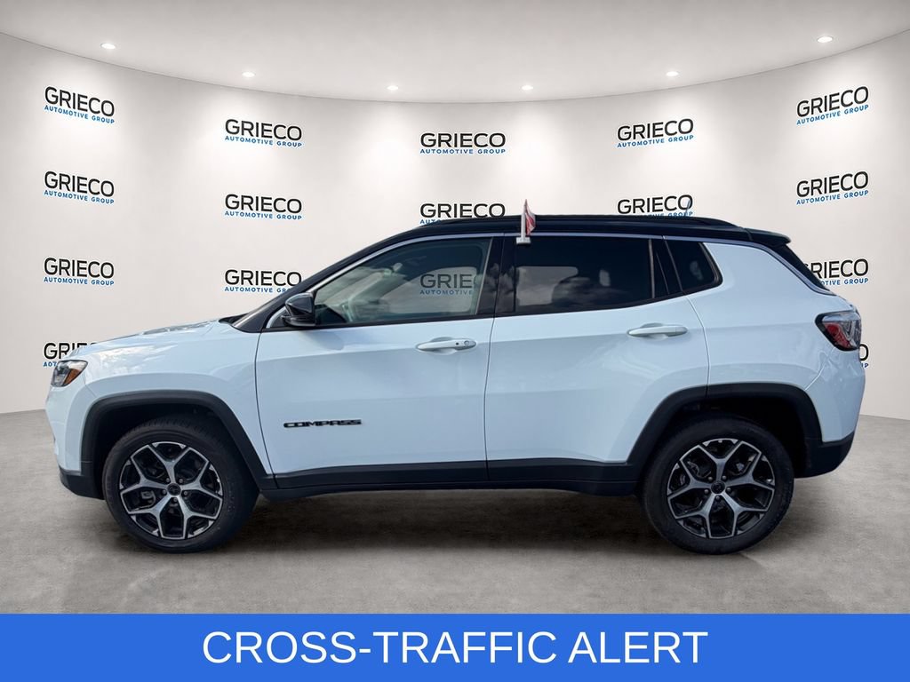 Used 2025 Jeep Compass Limited AWD/4WD image 4