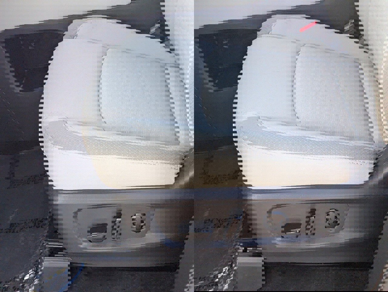 Certified 2024 Nissan Pathfinder SV image 21