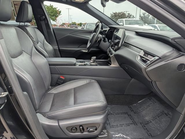 Used 2023 Lexus RX 350 Premium Plus w/ Accessory Package (Z1) AWD/4WD image 33