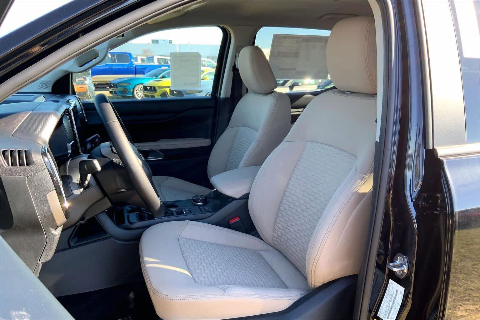 New 2025 Ford Ranger XLT w/ Equipment Group 301A High image 9