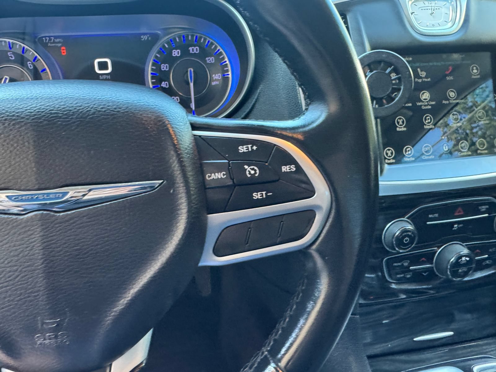 Used 2017 Chrysler 300 Limited AWD/4WD image 28