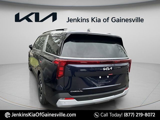New 2026 Kia Carnival EX image 5