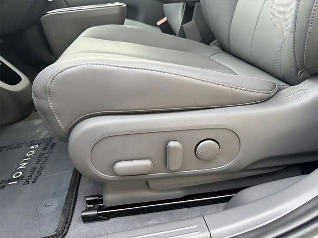 New 2026 Hyundai Ioniq 5 SEL image 13