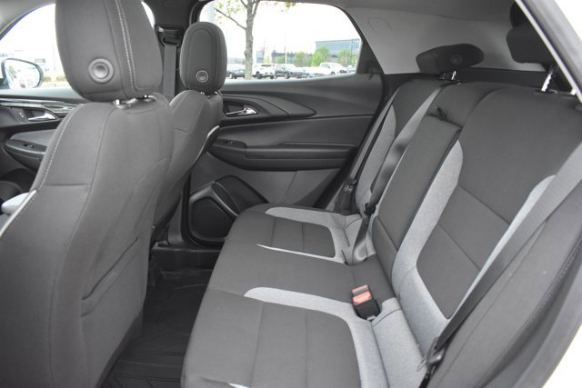 New 2026 Chevrolet TrailBlazer LT w/ Convenience Package FWD image 16