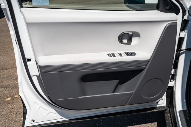 New 2026 Hyundai Ioniq 5 SEL RWD image 23
