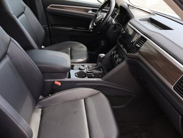 Used 2019 Volkswagen Atlas SEL R-Line image 13