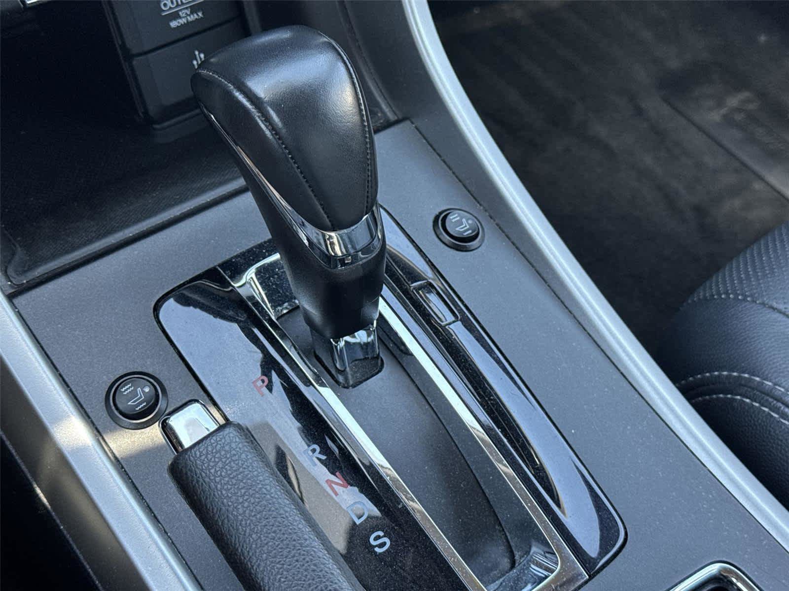 Used 2014 Honda Accord Sport image 25