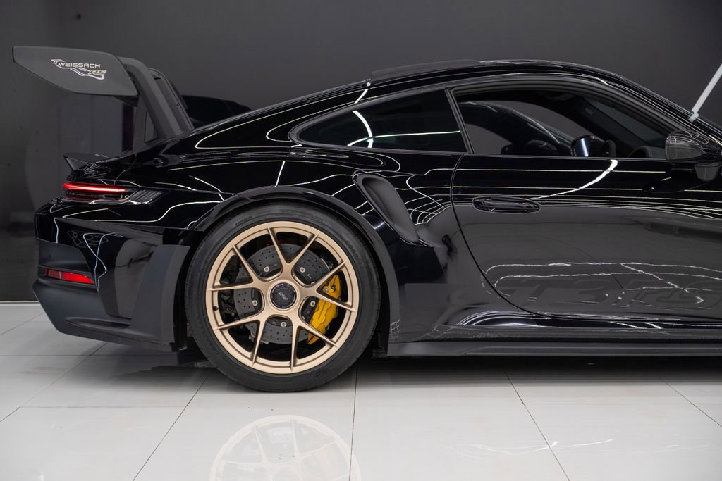 Used 2025 Porsche 911 GT3 RS RWD image 9