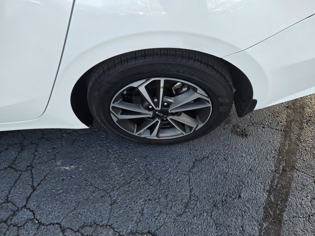Used 2023 Kia Forte LXS w/ LXS Technology Package image 20