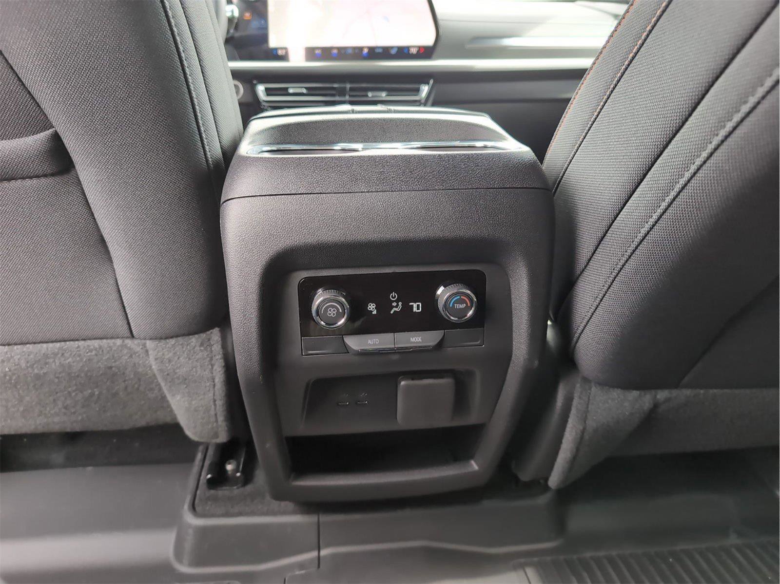 New 2026 Chevrolet Traverse LT w/ Driver Confidence Package image 16