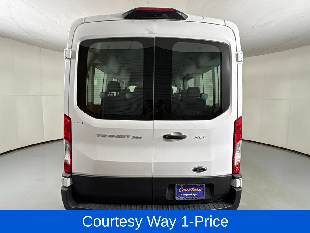 Used 2023 Ford Transit 350 XLT RWD image 9