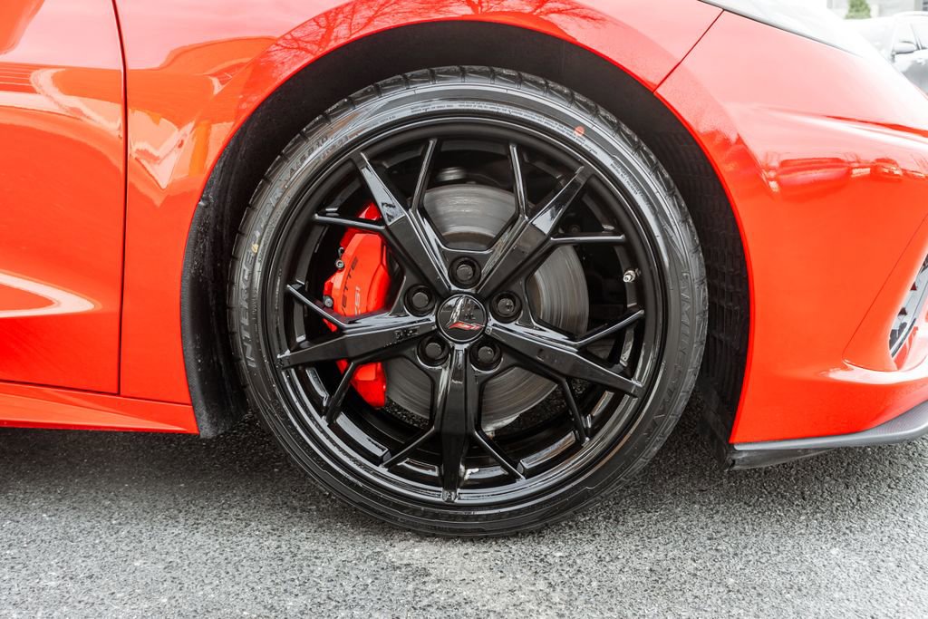 Used 2023 Chevrolet Corvette Stingray Preferred Cpe w/ Z51 Performance Package image 4