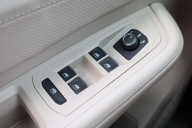 New 2026 Volkswagen Atlas SE image 19