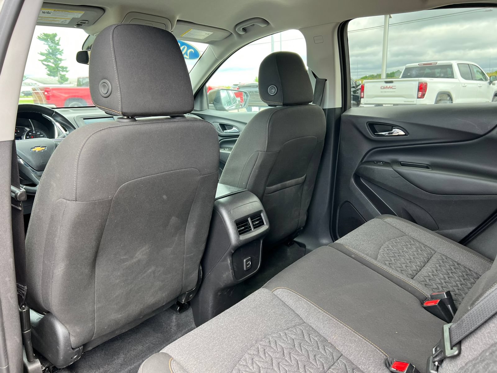 Used 2024 Chevrolet Equinox LT AWD/4WD image 34