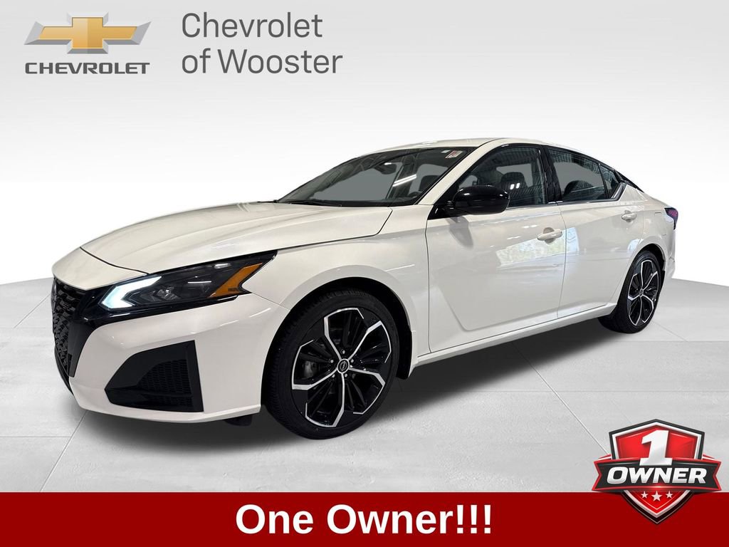 Used 2025 Nissan Altima 2.5 SR FWD image 1