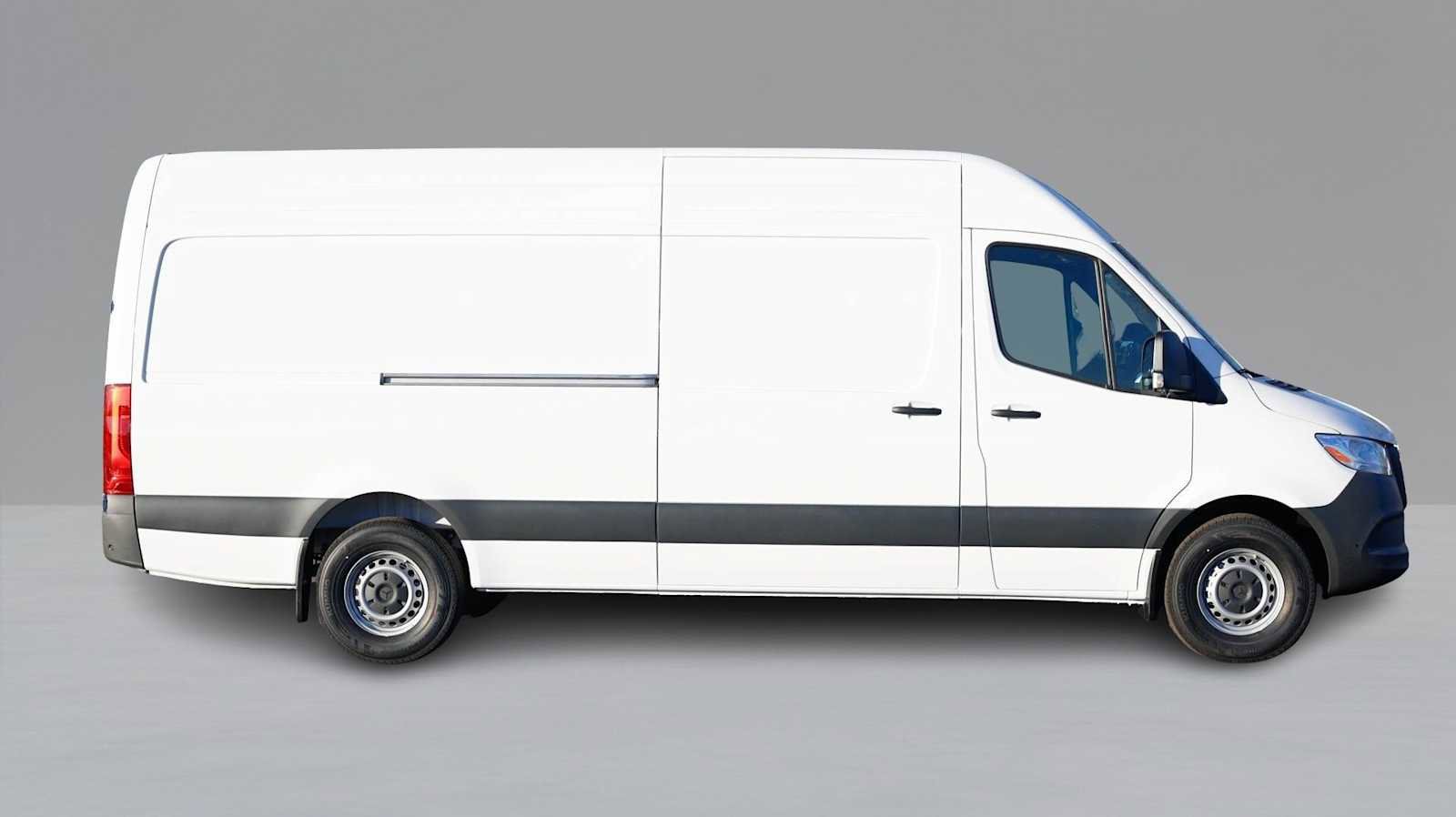 New 2026 Mercedes-Benz Sprinter 2500 image 3