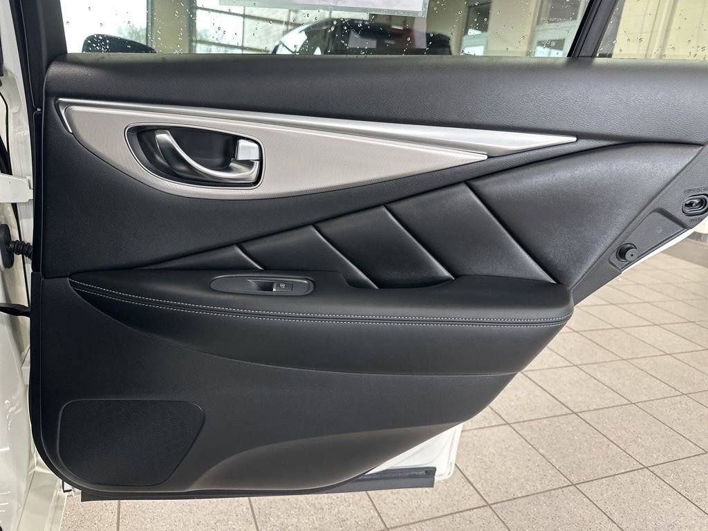 Certified 2023 INFINITI Q50 Luxe w/ Cargo Package AWD/4WD image 31