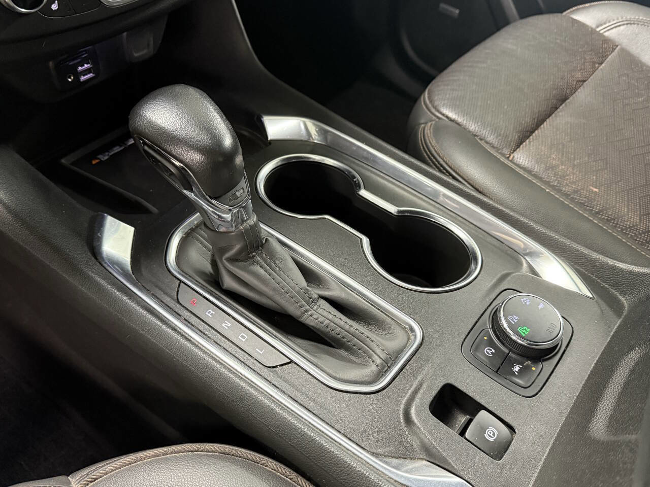 Used 2022 Chevrolet Traverse High Country w/ LPO, Floor Liner Package image 11