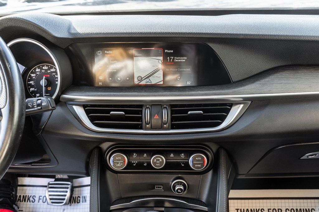 Used 2022 Alfa Romeo Stelvio Ti w/ Active Assist Plus Package image 19