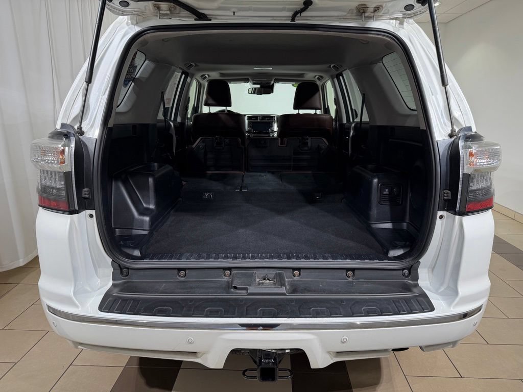 Used 2020 Toyota 4Runner Limited AWD/4WD image 12