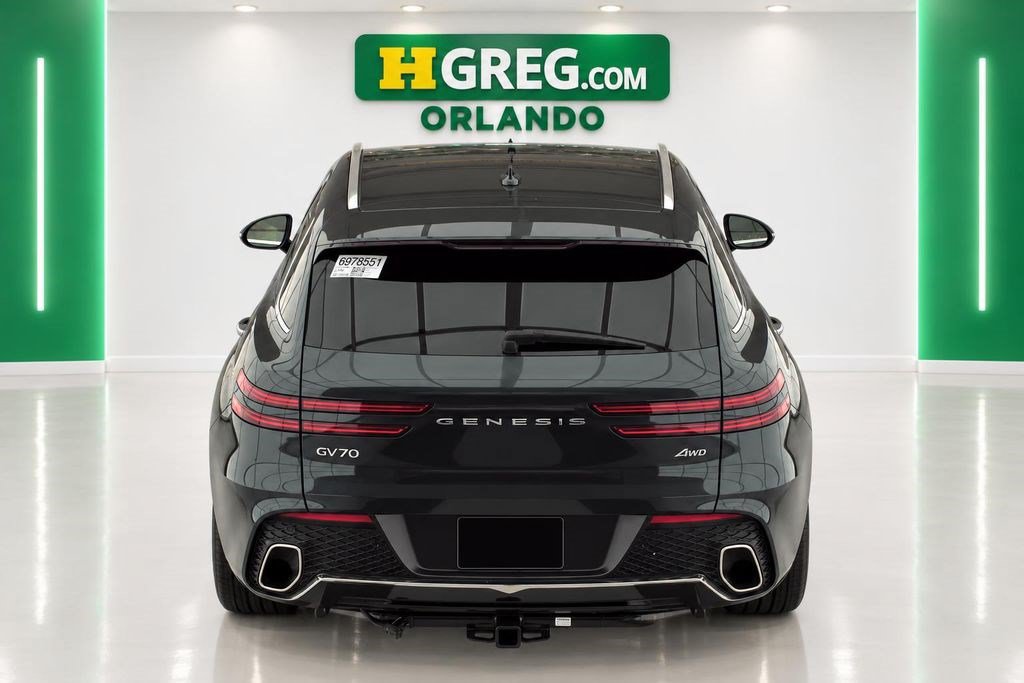 Used 2022 Genesis GV70 2.5T AWD/4WD image 8