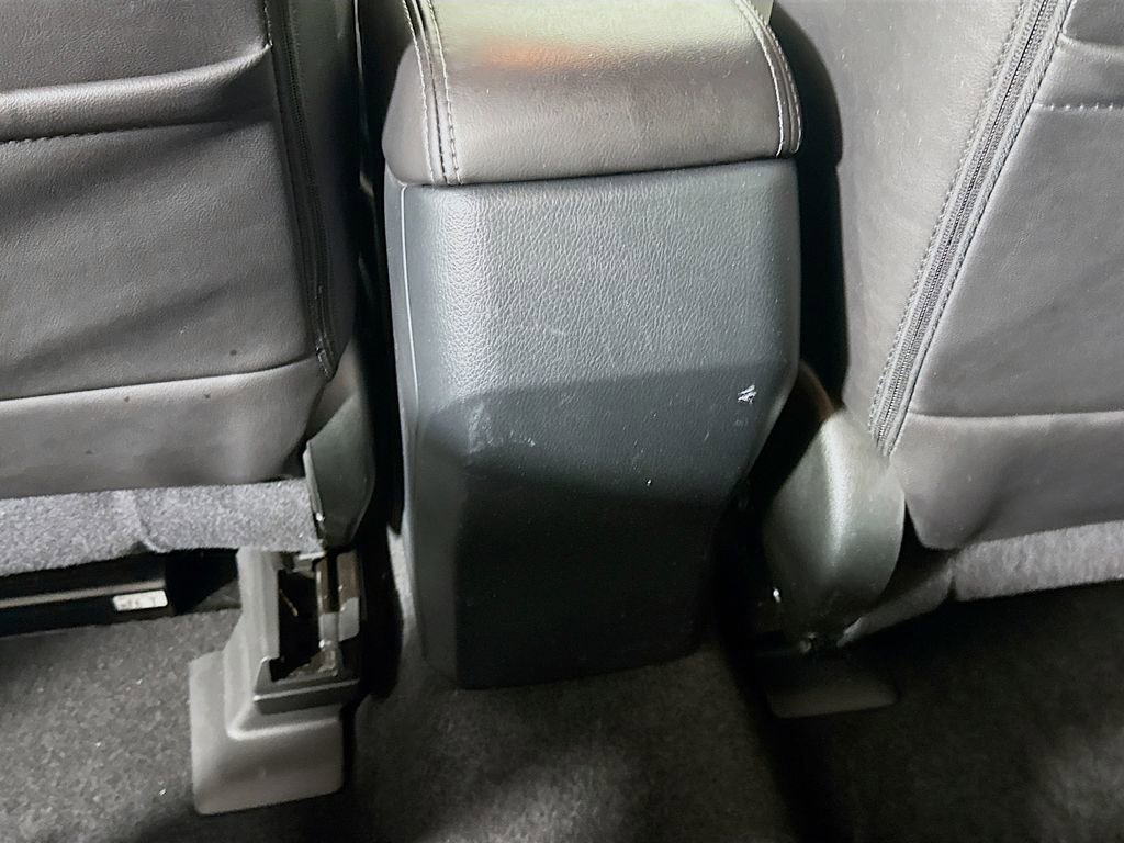 Used 2017 Subaru Forester 2.5i Touring AWD/4WD image 31