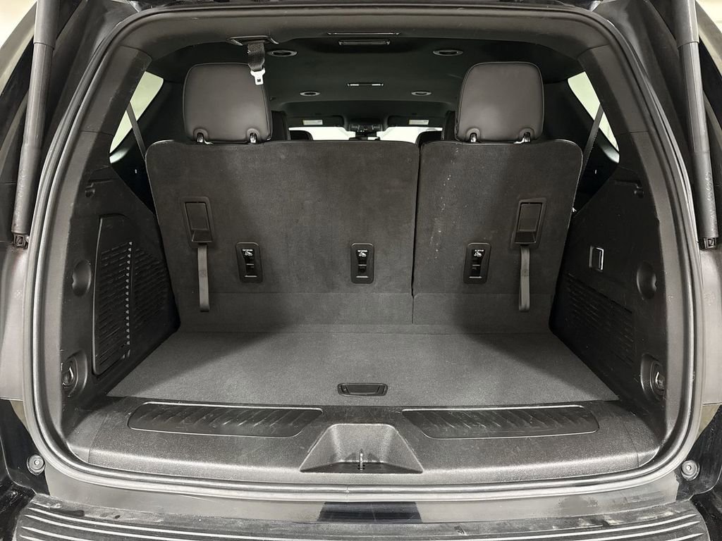 Used 2024 GMC Yukon SLT image 24